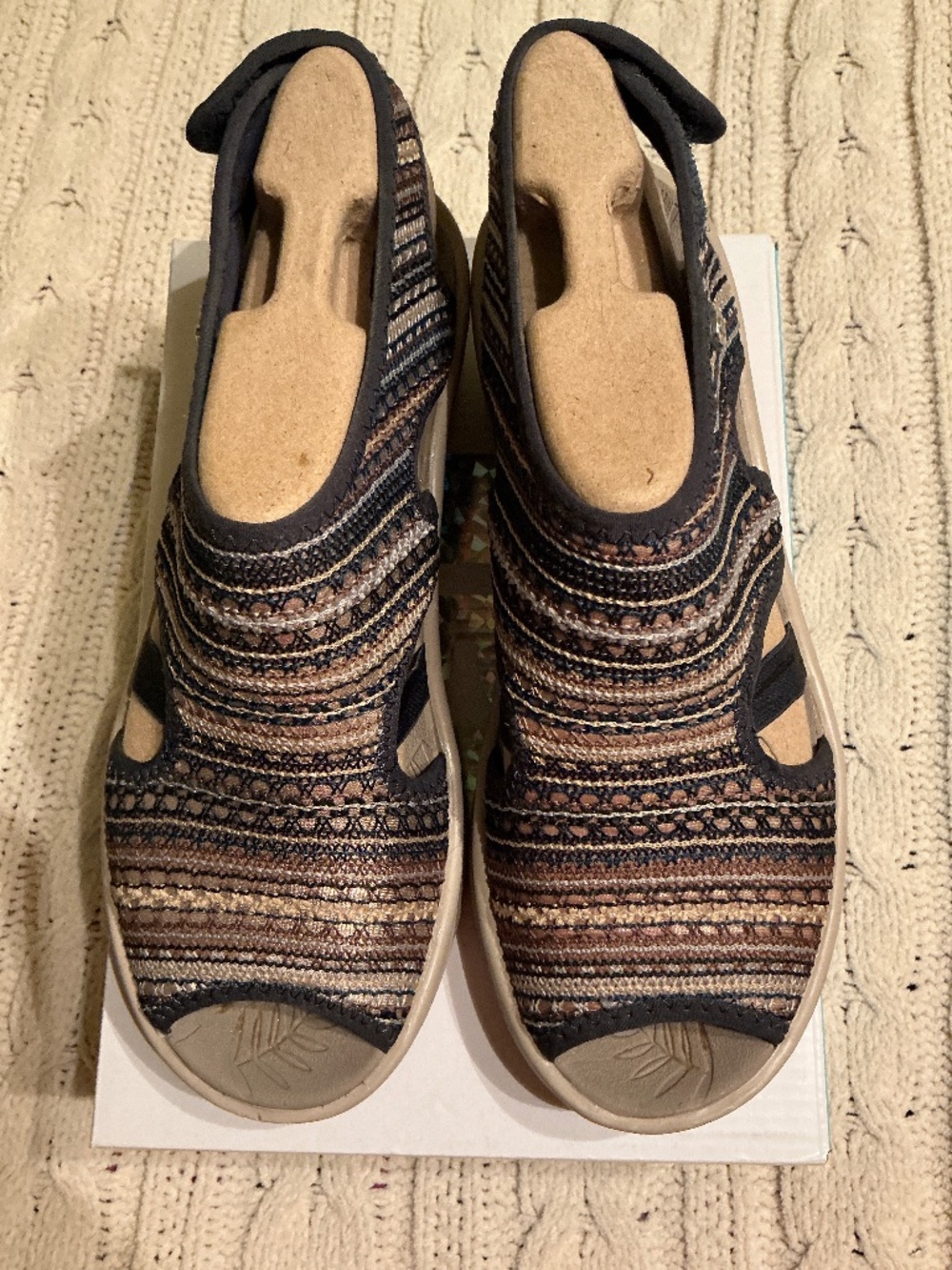 Bzees Stellar Navy Multi 8.5 M